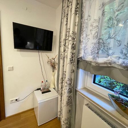 Airport Rooms Waldblick Cologne Luaran gambar